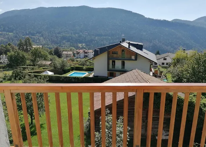 Belle Maison